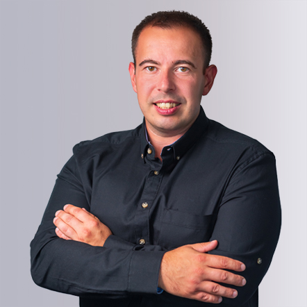 wazdan_team_pawel_szcesniak
